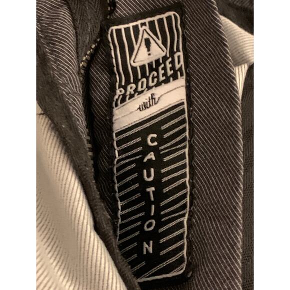 Travis Mathew Men's 36 Stretch Golf Performance Nylon Blend Shorts Charcoal Grey - Picture 7 of 13